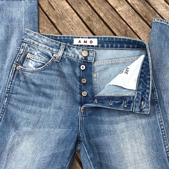 AMO Distressed Lover Jeans - Picture 8 of 9